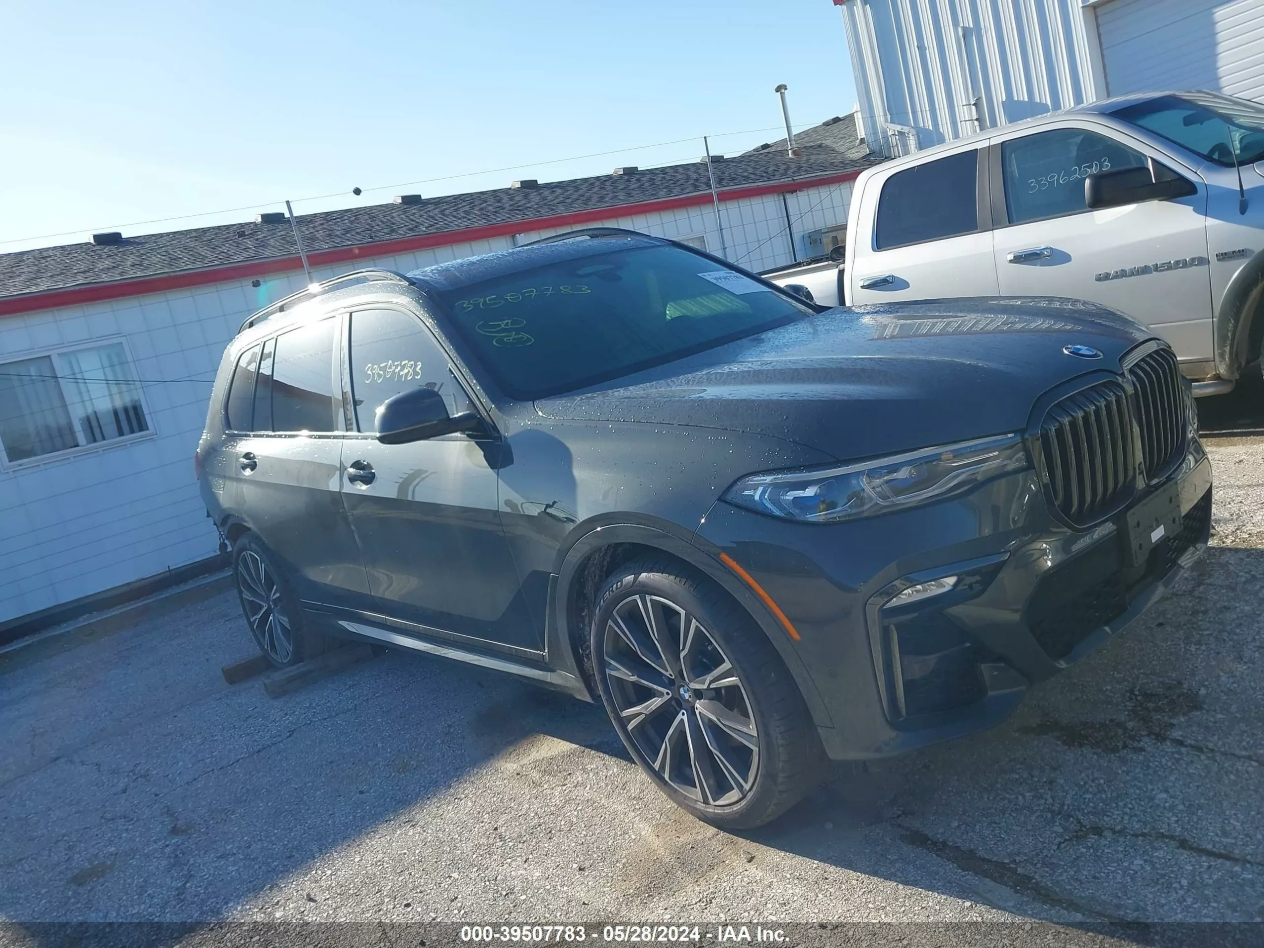 2021 BMW X7 5