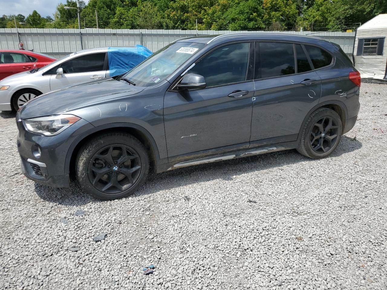 2016 BMW X1 1