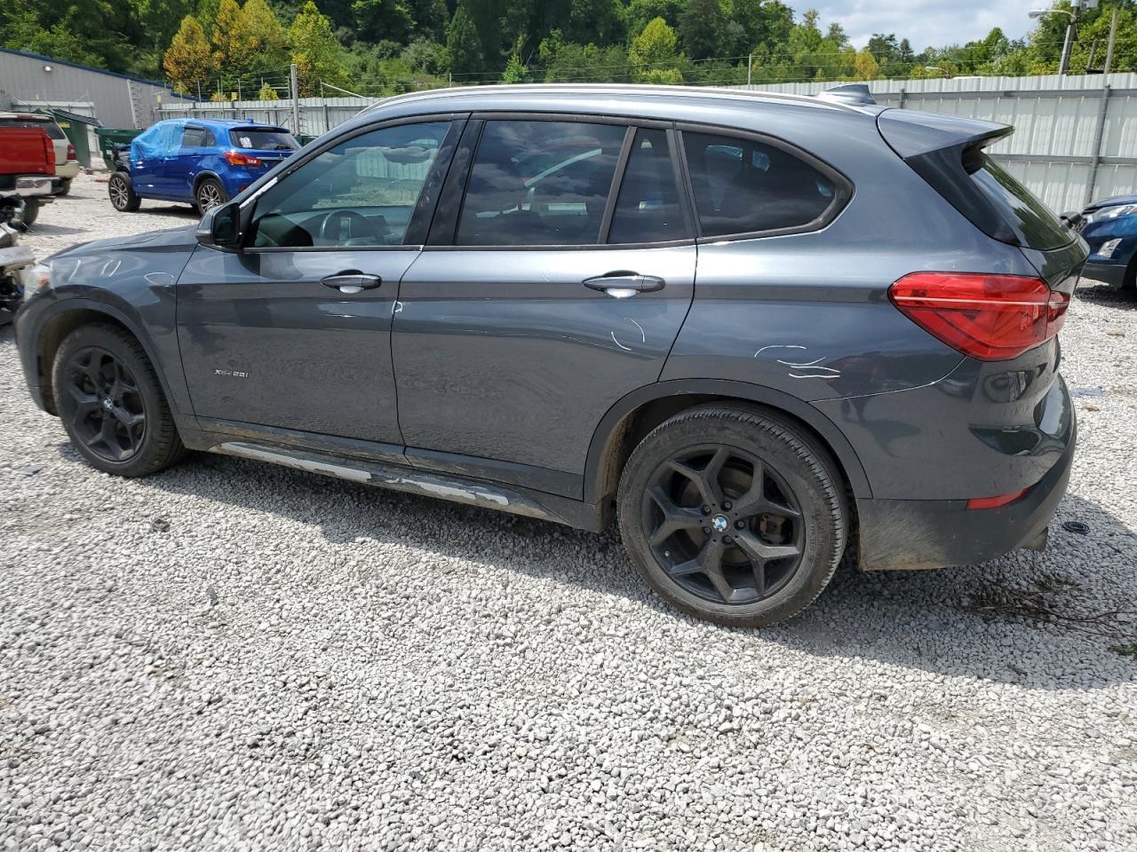 2016 BMW X1 2