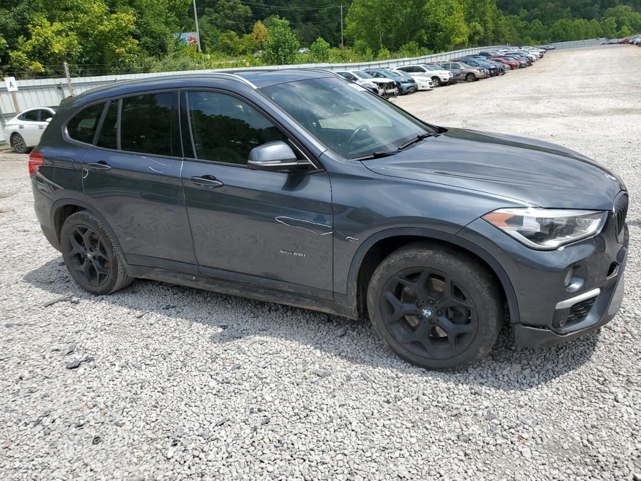 2016 BMW X1 4