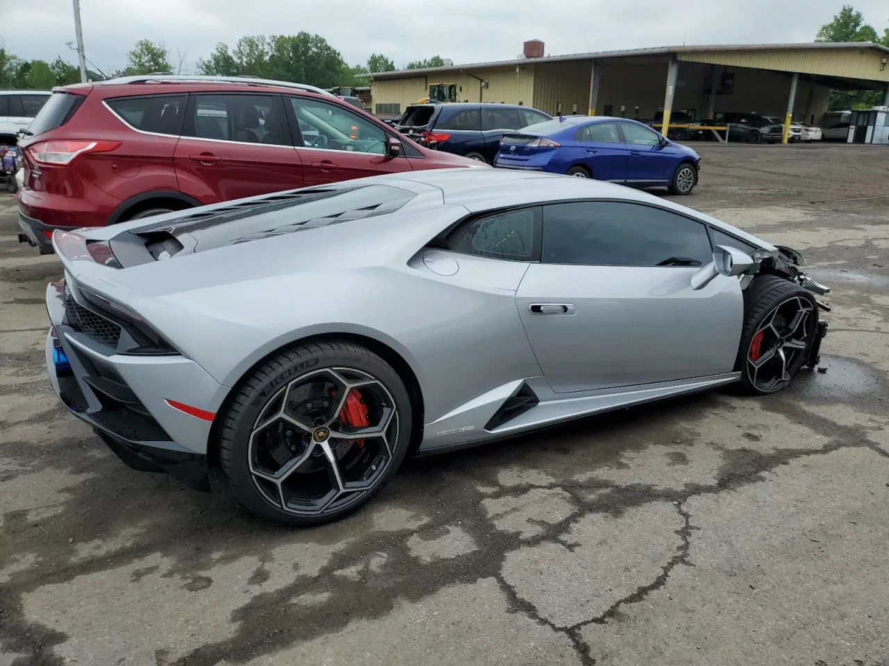 Lamborghini Huracan 3